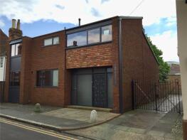 43 Chantry House, Ivy Lane, Canterbury CT1 1TU