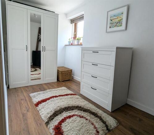 Bedroom: