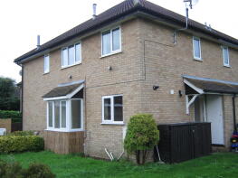 49, Squires Court, St. Neots PE19 8PB