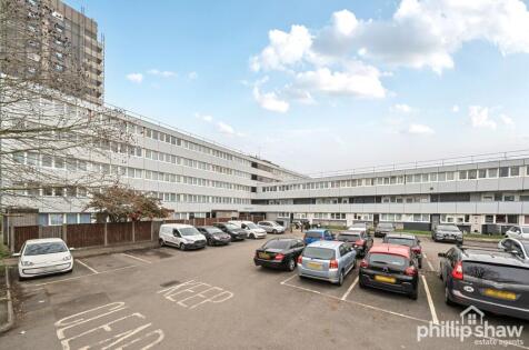 Biscoe Close, Hounslow, TW5