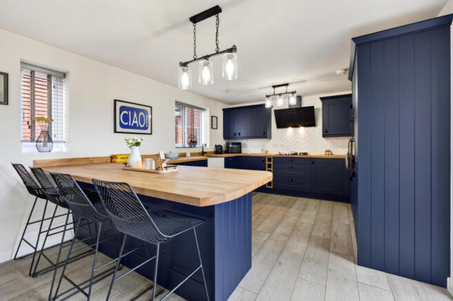 Kitchen Breakfast Room (1)