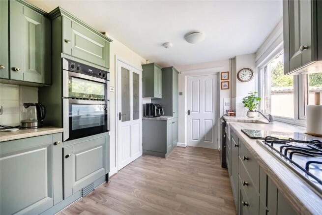 Knights Avenue, Clapham, Bedfordshire, MK41 photo 4