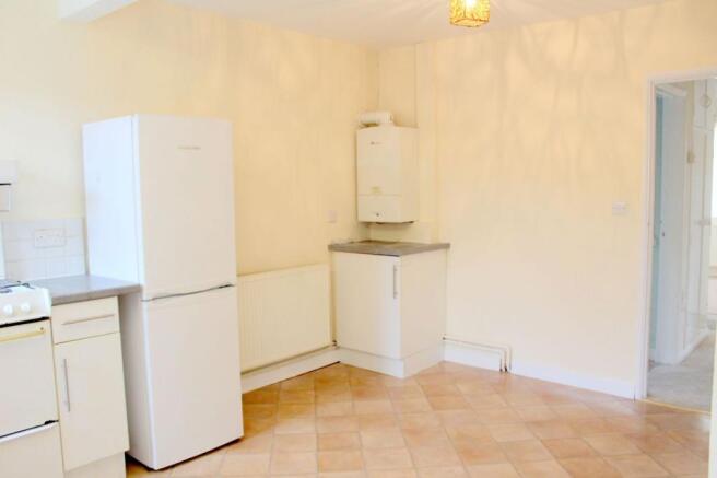 KITCHEN-DINER