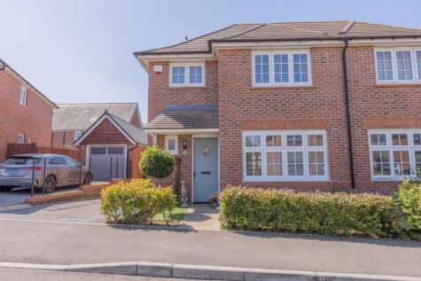 Brake Crescent, Llanwern, NP18