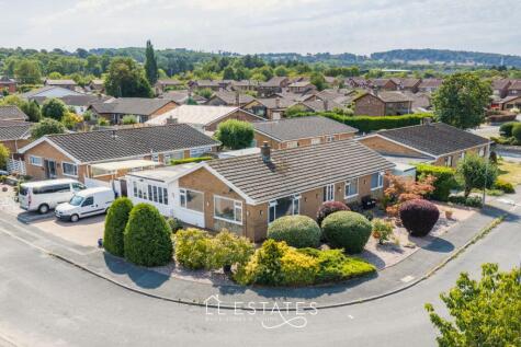 11 Cilgant Eglwys Wen, Bodelwyddan, Denbighshire, LL18 5US