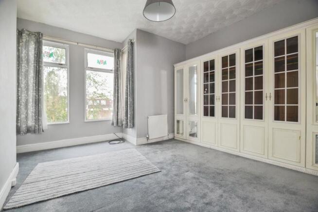 3 bed Terraced for sale Image 10