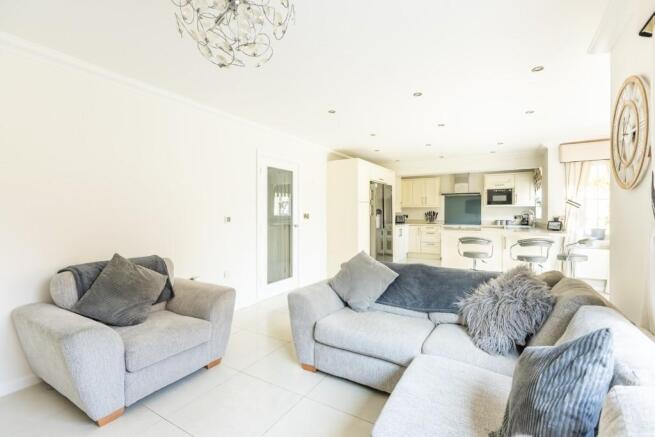 Kitchen-Family Room