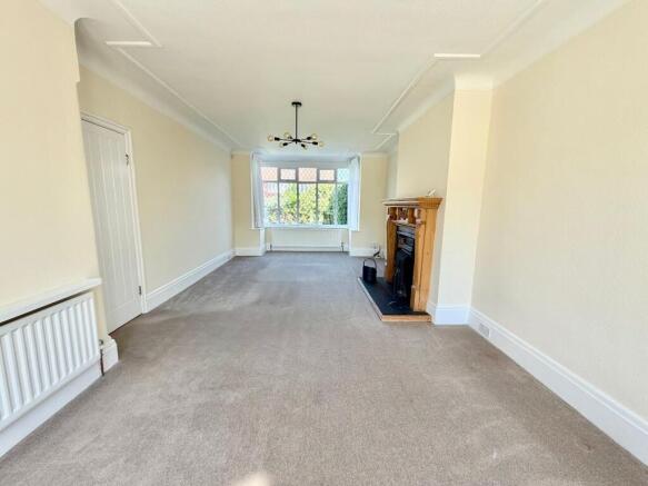 3 bed Semi-Detached for sale Image 5