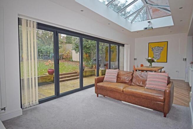 11 Lord Austin Drive, family 4.jpg