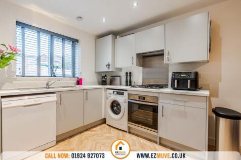 Mount View, Hanging Heaton, WF17