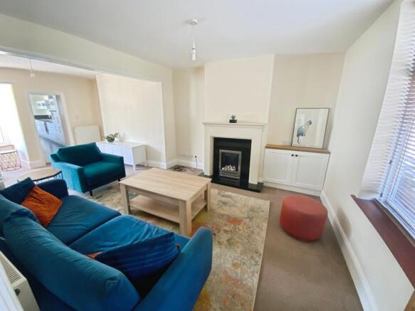 3 bed Semi-Detached for sale Image 2