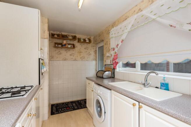 Kitchen 1