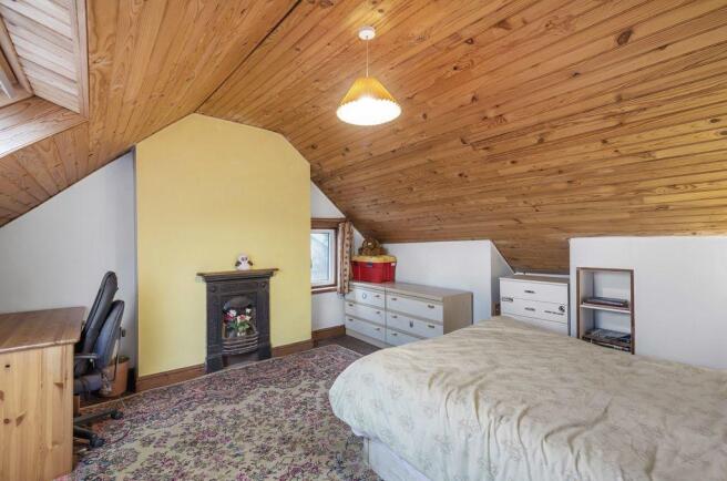 Bedroom 4 (Double)