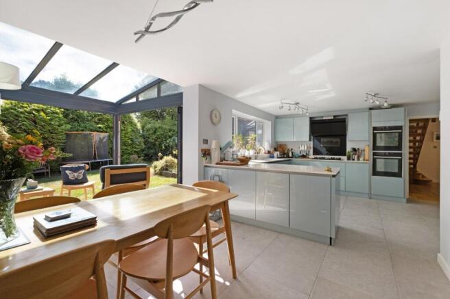 Kitchen/Dining