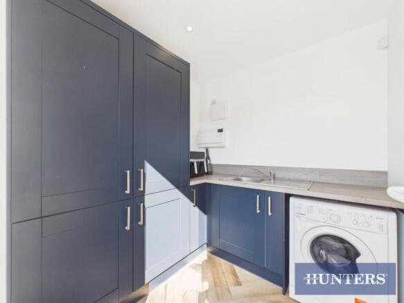 3 bed Semi-Detached for sale Image 8