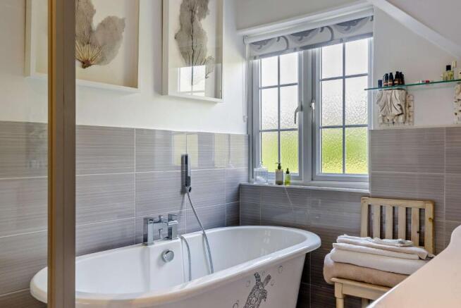 En Suite Bathroom