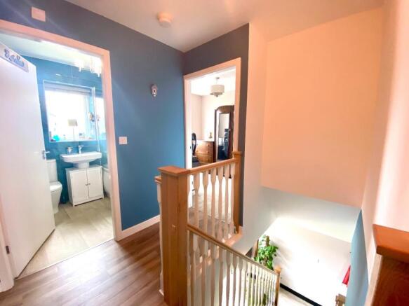2 bed Semi-Detached for sale Image 11