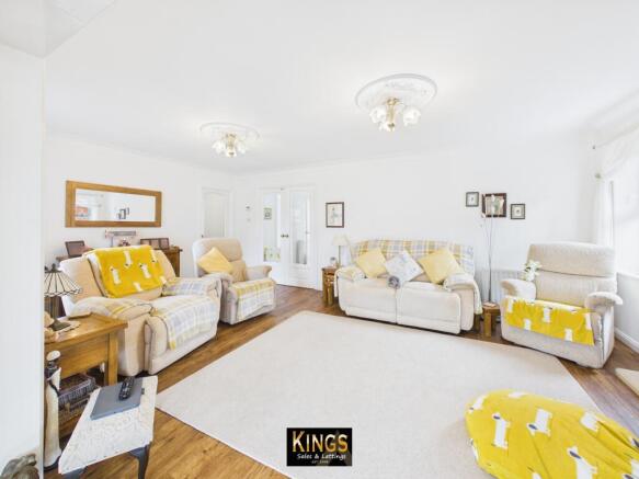3 bed Detached for sale Image 9