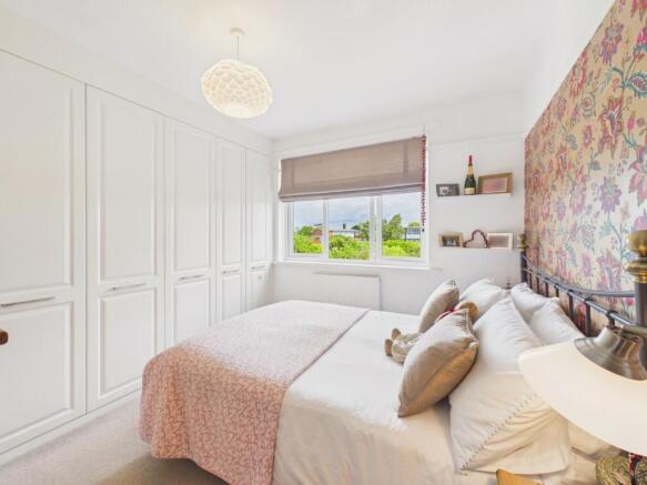 3 bed Terraced for sale Image 10
