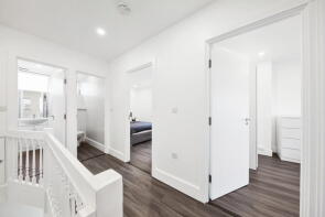 24, Kinross House, Bingfield Street, London N1 0AA
