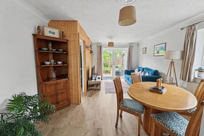 Verwood photo 4