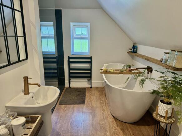 Ensuite