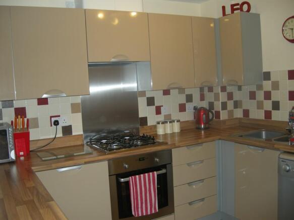Photo 3