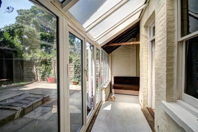 Garden Room: