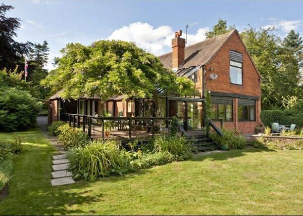 Setting and Garden