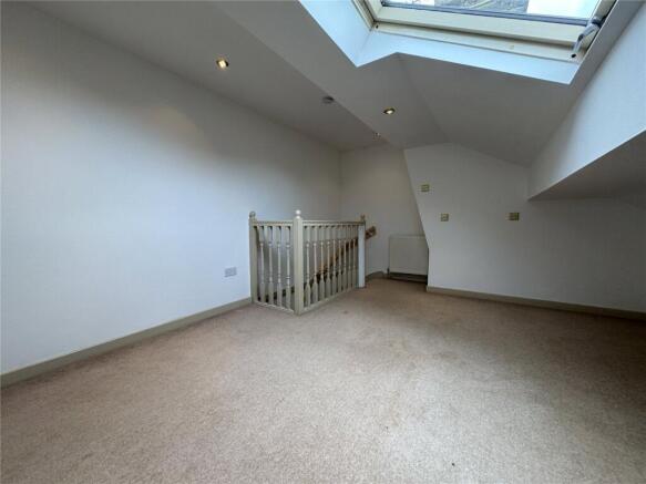 3 bed End of Terrace to rent Image 10