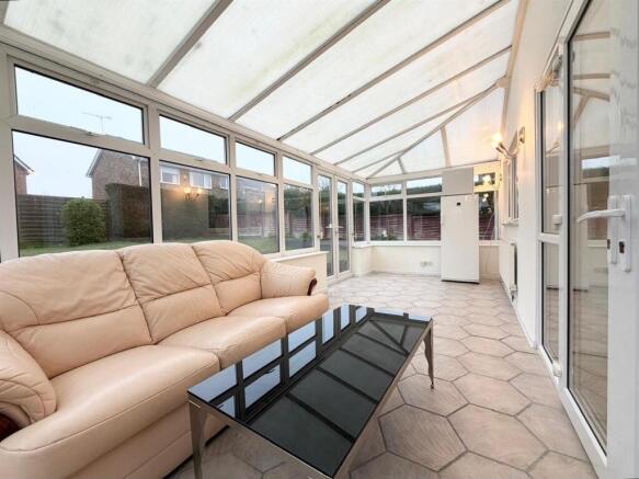 22 Northfield - Conservatory 1.jpeg