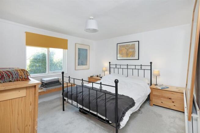 19 Paygate Cottages BN8 5RL-12.jpg