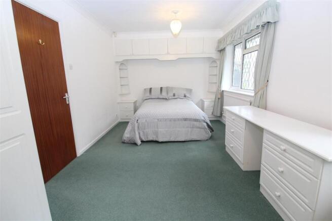 009 Sewell Close - Beroom One - 1.JPG