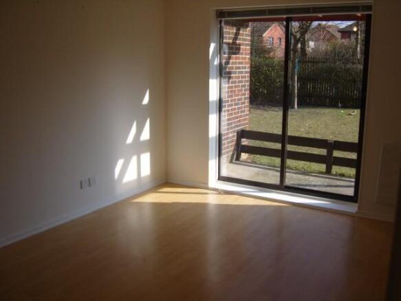 Living/Bedroom Room