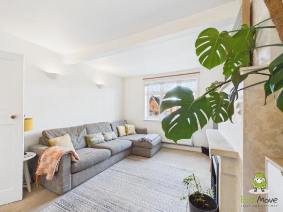 EweMove Estate Agents Basingstoke - 42 Kingsclere 