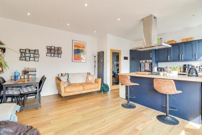 Kitchen/Living Area