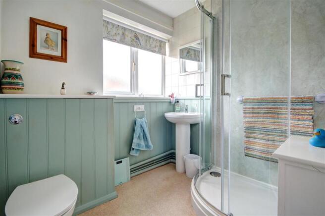 Shower Room: