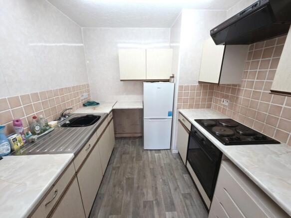 1 bed Flat for sale Image 9