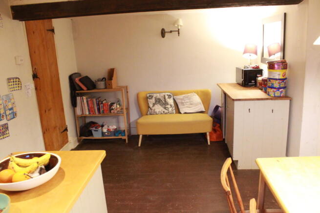 11.Kitchen Snug Area