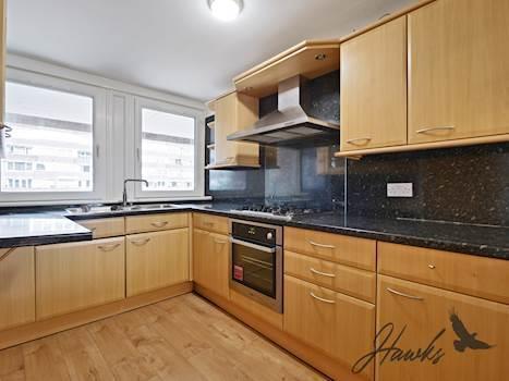 989e1515-5bb8-4c58-bc51-3b8704640593OSHBF - 5 Nero