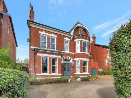 Burlington Road, Birkdale, Southport, Merseyside, PR8 4RX