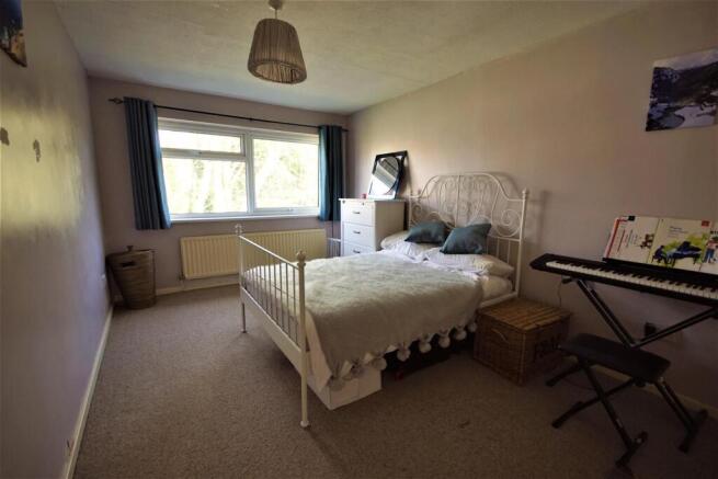 Front Bedroom.JPG