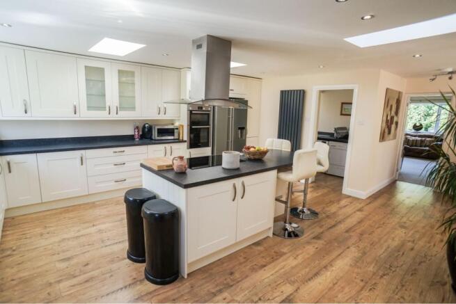 Kitchen/Breakfast