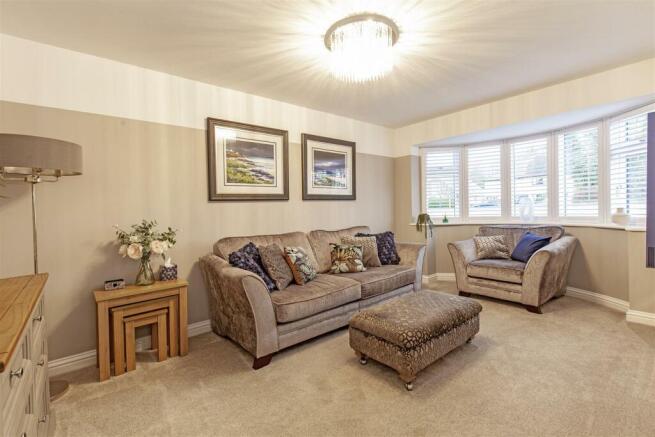 Reception Room-1.jpg