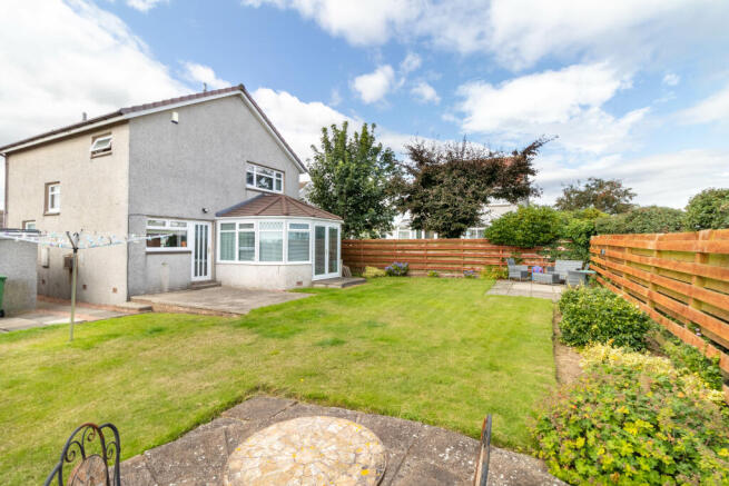 Rear Elevation/Rear Garden