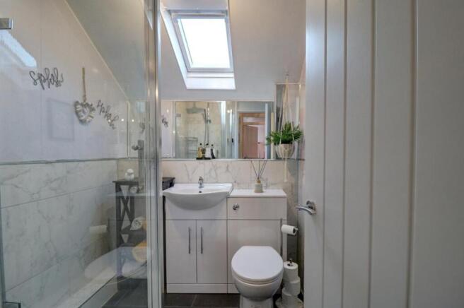 Bathroom 1.1