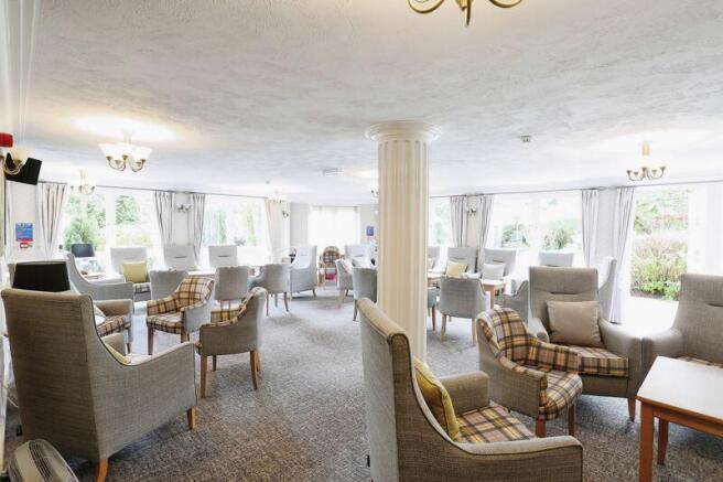 COMMUNAL LOUNGE