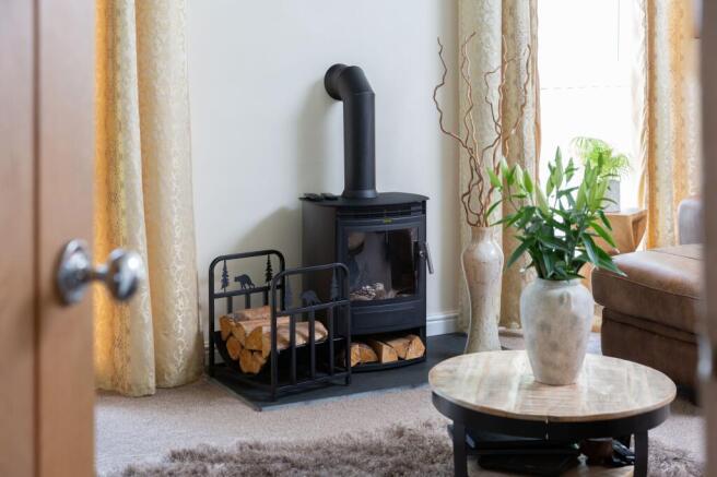 3 bed Terraced for sale Image 5