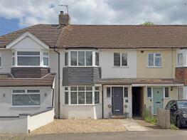 74, Wimborne Avenue, Redhill RH1 5AG