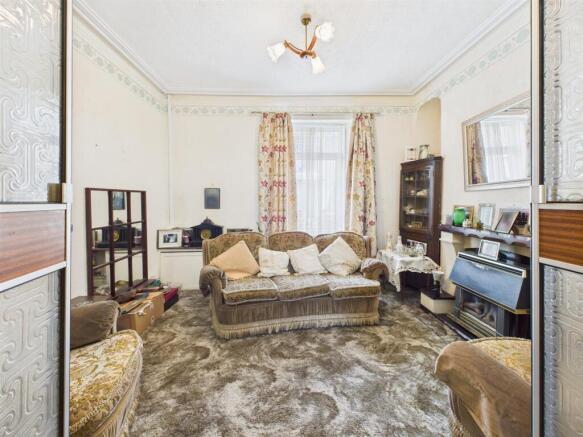 Gilbert Road, Llanelli photo 4